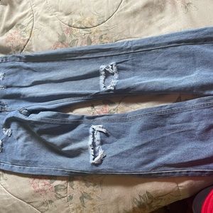 Shirt and a pair of jeans from SHEIN, everything is a size XS